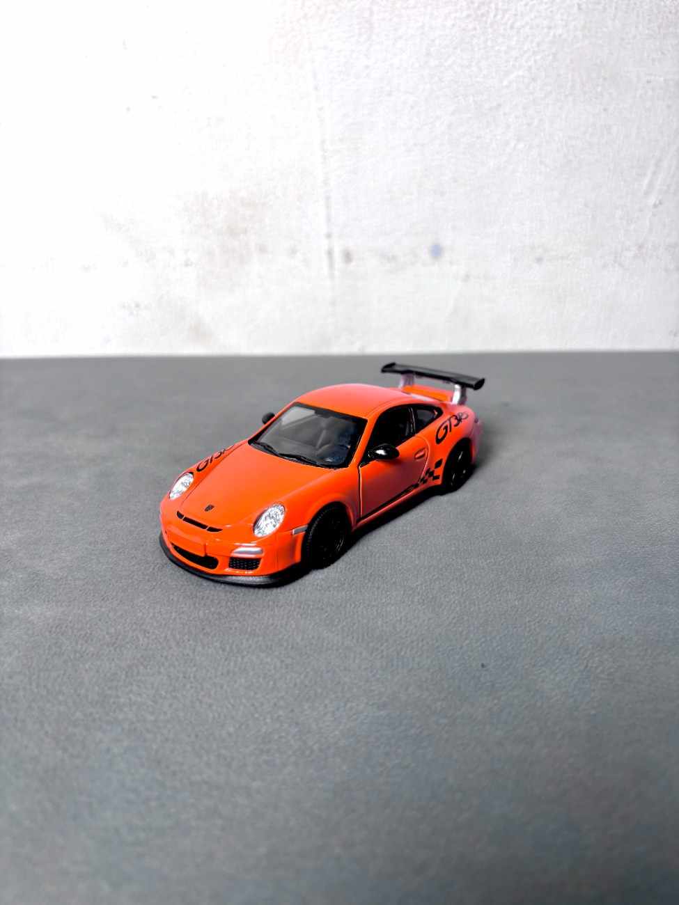 Diecast model 014 - Image 2